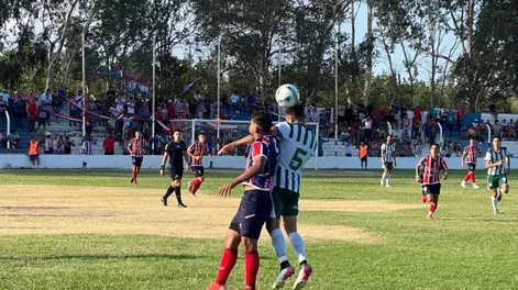 Peñarol igualó con Estudiantes de San Luis en Chimbas en su segunda presentación
