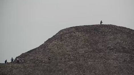El atacante disparó y luego se quitó la vida.