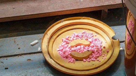 Un bebé de 2 años, internado por tomar veneno para ratas