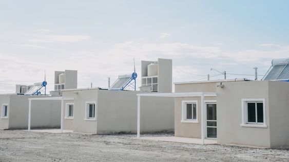 La entrega de viviendas en el barrio Solares del Sur de Media Agua fue suspendida por controles en la red de agua potable. &nbsp;