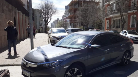 [VIDEO] Disparó contra un auto porque tapaba su garaje