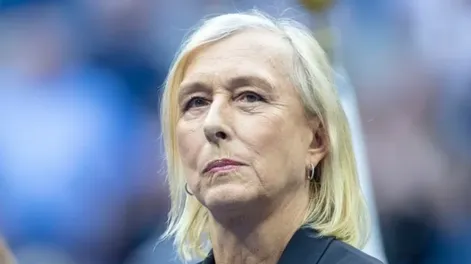 La extenista Martina Navratilova anunció que ha superado el cáncer