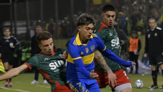 Luego del “patadón”, operaron a Zeballos