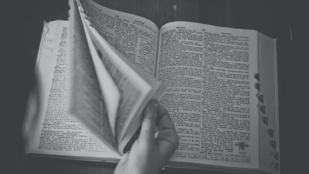 El Diccionario de Cambridge actualizó la definición de “mujer” y sumó a mujeres trans