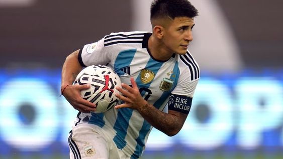 Thiago Almada, encaminado a jugar en River.