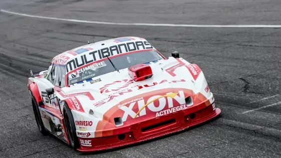 Della Motta y Tobías salen a pista