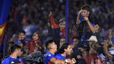 Tigre goleó a Platense en Victoria y quedó a un punto de la cima de la Zona B