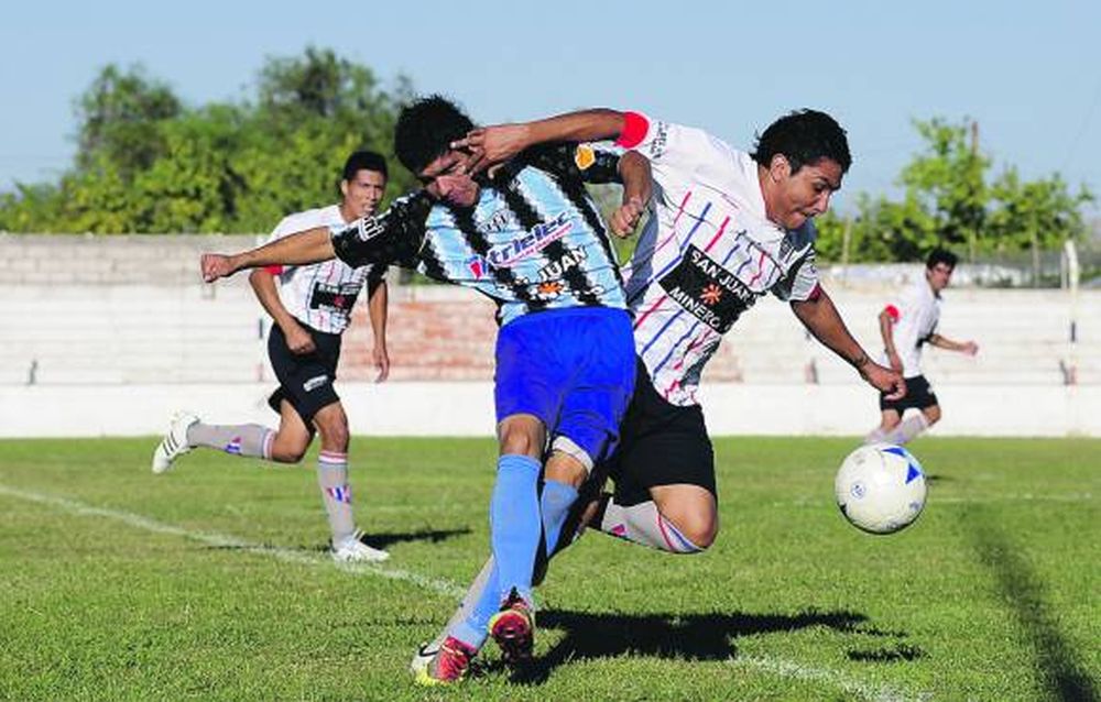 El Bohemio intenta estirar diferencias