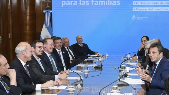 Amplían 30% el monto para las compras con tarjetas de crédito