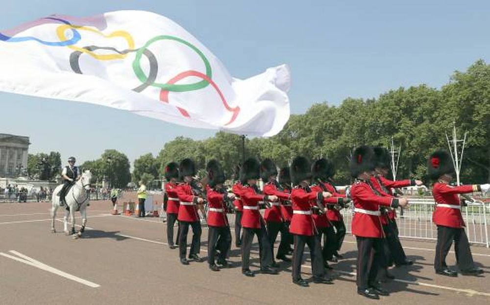 A las 17 se paraliza el mundo