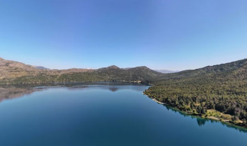 Lago Epuyén, Chubut.