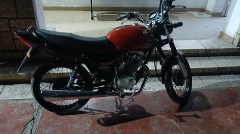 detuvieron a un menor en chimbas: corria picadas en una moto robada