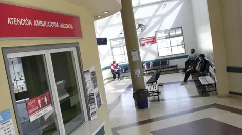 Golpearon hasta fracturar a su beba y en el hospital dijeron que se cayó de la cama: les molestaba que era “inquieta”