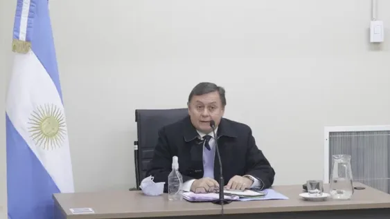 Con duros cuestionamientos, la Corte aplicó una sanción a un juez
