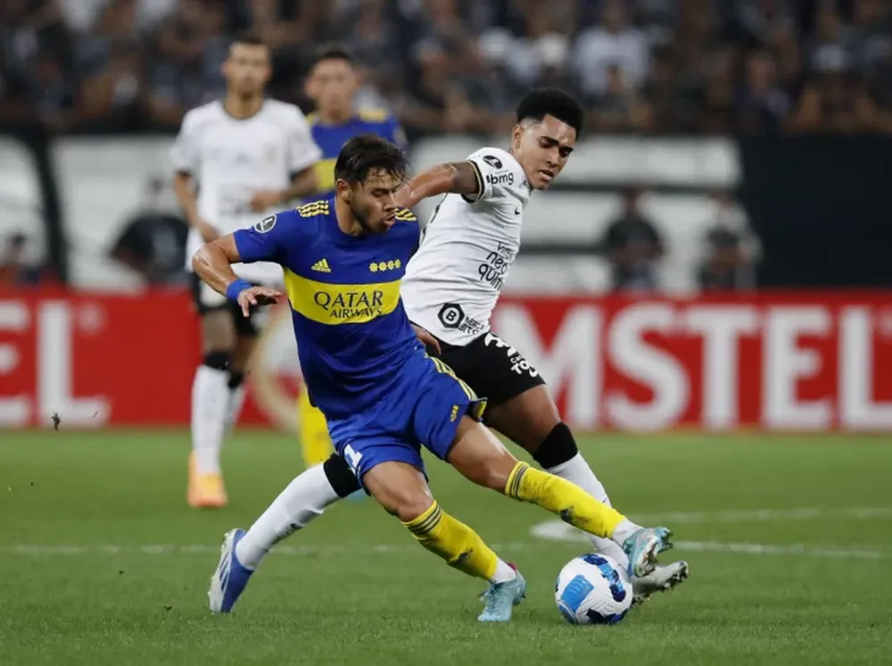 Boca sigue en su laberinto