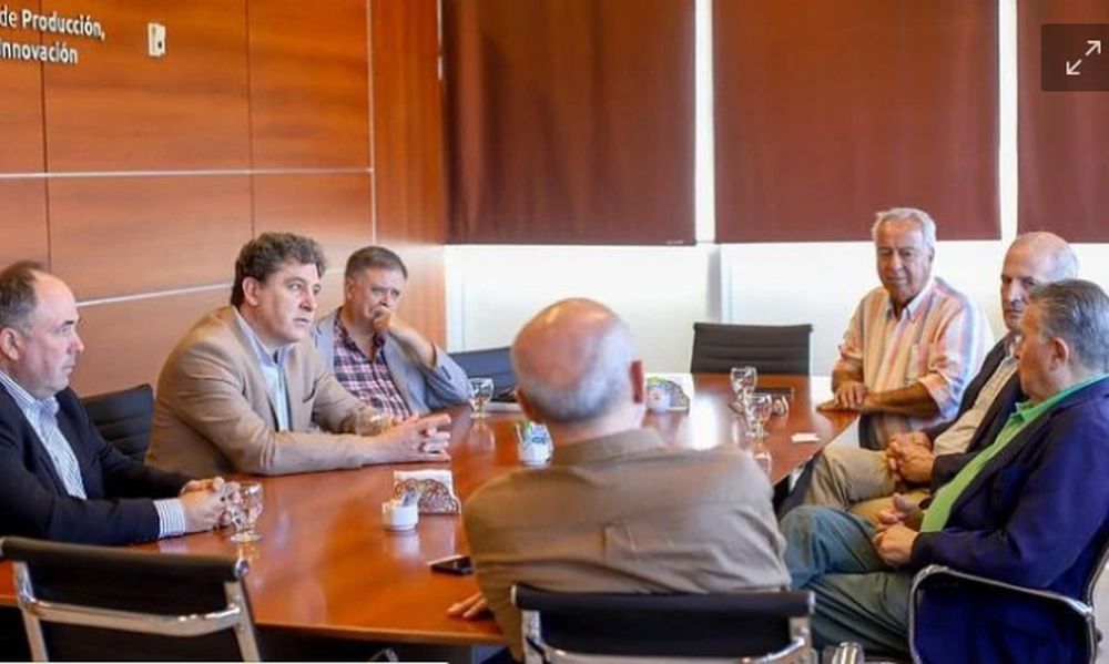 Inversores de EEUU y España visitaron San Juan por el pistacho