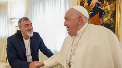 El papa Francisco recibió en el Vaticano a un sindicalista crítico de Milei