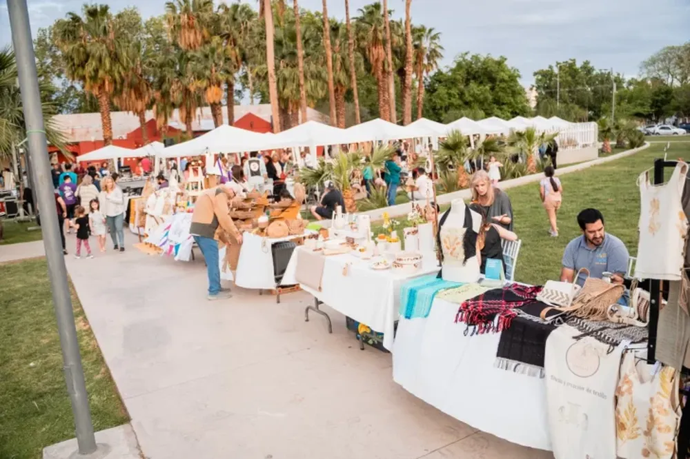 El Mercado Artesanal de San Juan “Luisa Escudero” arranca el mes de la primavera con  variadas actividades