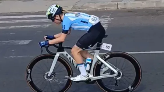 OPCIONES. Dibella subirá de categoría en el Mundial pero buscará podio.