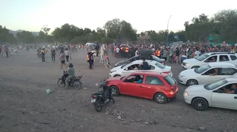 Corridas y desesperación para llegar al autódromo en busca de una entrada