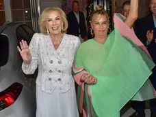 Mirtha Legrand celebró su cumpleaños y salió a saludar al público: “Les he dado mi vida” Mirtha Legrand celebró su cumpleaños y salió a saludar al público: “Les he dado mi vida”