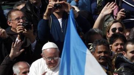 Incertidumbre por la fecha de visita del Papa al país
