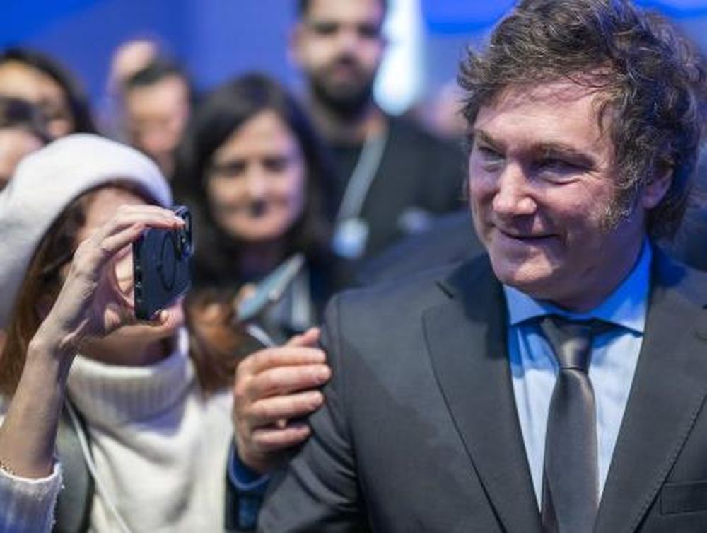 Milei atribuyó el paro de la CGT a “dos Argentinas” y criticó “tongos de los políticos”