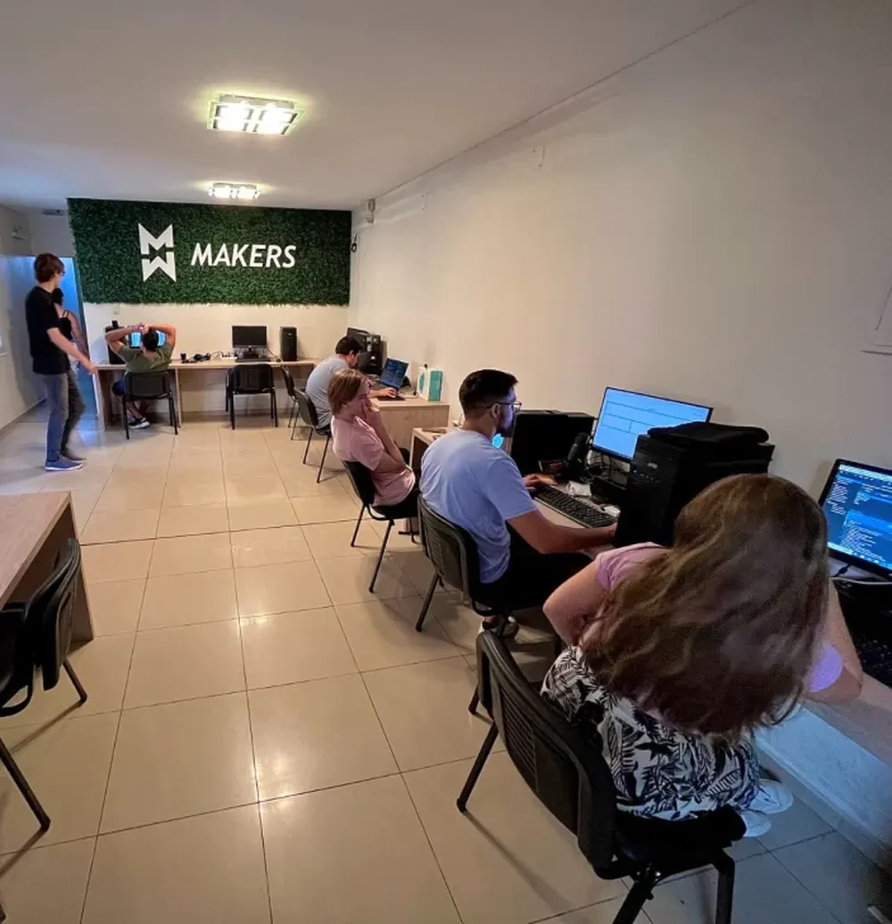Makers comenzó a trabajar el 2 de febrero de 2021.&nbsp;