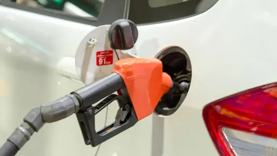 El costo del combustible aumentará entre 2 y 2,5% en agosto
