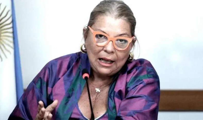 Carrió estalló contra el Papa: “Expreso mi vergüenza como católica por sus actitudes”