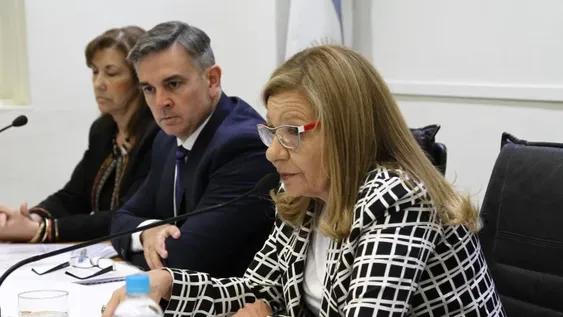 En el Ejecutivo calculan que los recursos caerán un 40% en abril