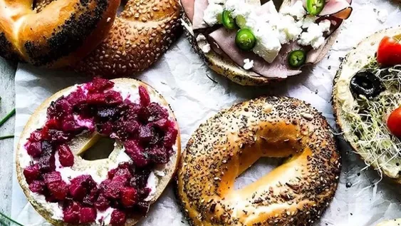 Cómo hacer el bagel, el pan de moda