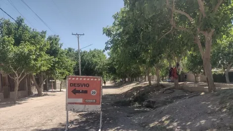 Diario de Cuyo | Ya arrancó la pavimentación histórica de Villa Chacabuco, Rivadavia.