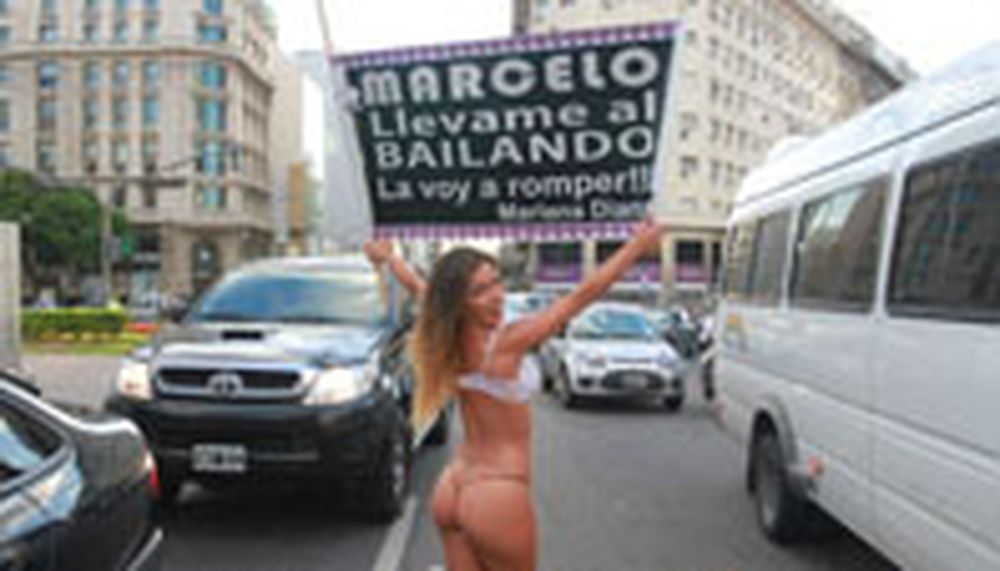 Toples para entrar al Bailando