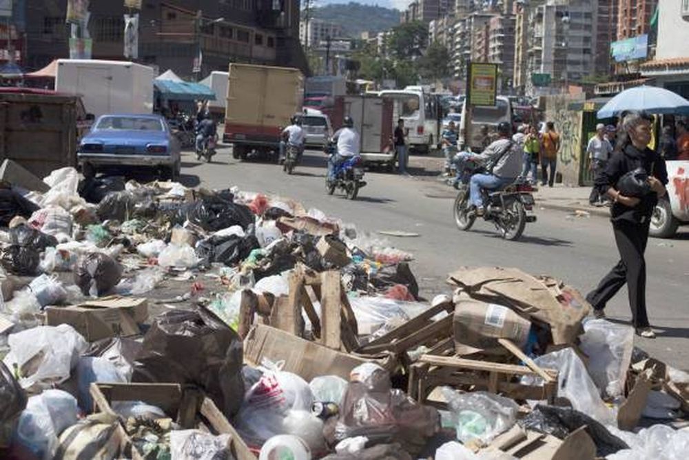 Inflación e inseguridad, el talón de Aquiles de Chávez