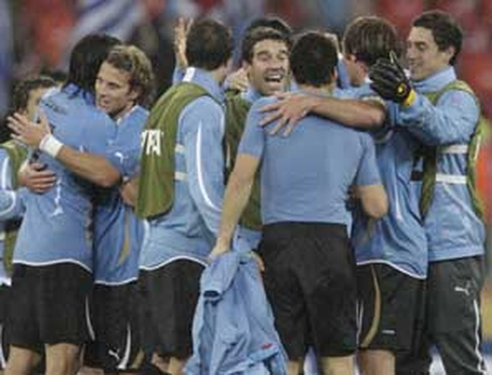 Uruguay venció Corea y es el primer equipo en los cuartos
