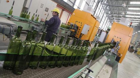 Industrias con serios problemas, la del vidrio y la metalmecánica