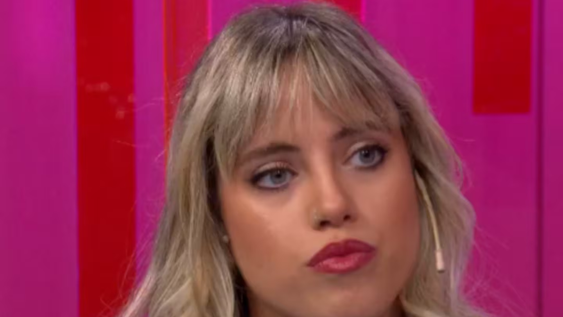 las amenazas que denisse gonzalez recibe hace tres anos de parte de una fanatica de su novio: ¿cuando te vas a morir?