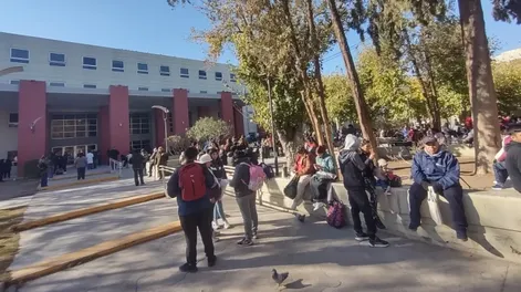 Desalojaron por amenaza de bomba el Hospital Rawson