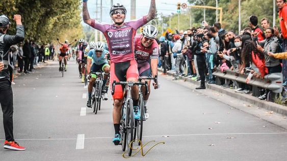 Kevin Castro se subió al podio en el Corredor del Oeste