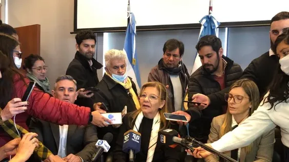 El Gobierno echa mano al Fondo de Emergencia Municipal para el pago de sueldos