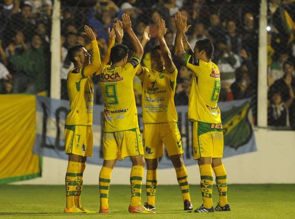Defensa le metió 5