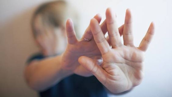 Irá preso un año y 6 meses por ser reincidente y amenazar a la madre de sus tres hijos