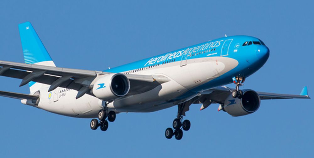 Meoni minimizó el riesgo de contagio en el avión: “Tiene las mismas características de un quirófano”