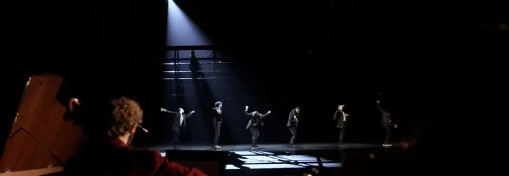 El Bicentenario festeja con danza