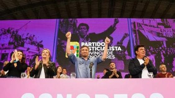 Máximo acusó al Presidente de usar su lugar para “una aventura personal”