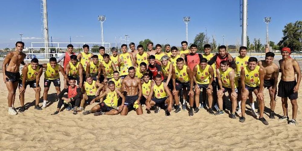 Trinidad. El plantel del León que se prepara para el Torneo de la Liga Sanjuanina de Fútbol aprovechó el predio para su pretemporada.