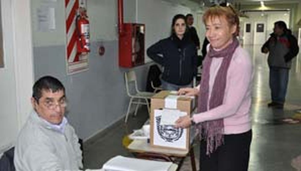 Ríos ganó el balotaje en Tierra del Fuego y retuvo la gobernación