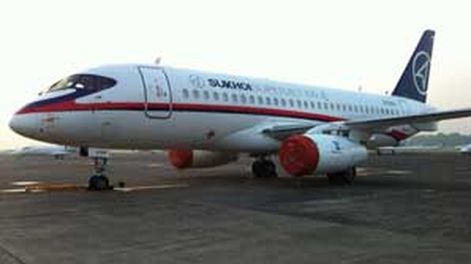 Desaparece un avión en Indonesia