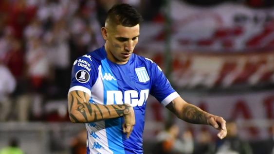 Centurión pidió disculpas a los hinchas de Racing: “Estoy avergonzado”